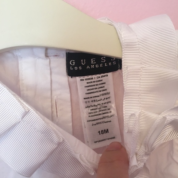 Guess Baby floral top 18 months NWT - Picture 2 of 3